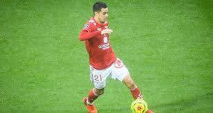 Surely gonna win the league!! Psg Ol Manchester United L Europe S Affole Pour Romain Faivre