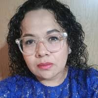 60+ perfiles de «Adriana Becerril»