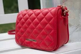 Advice on what romantic gifts to buy your lady for valentine's day—whether you're newly dating, happily married, or anywhere in between. Valentine S Day Gift Ideas Valentine S Day Gift Ideas For His Her Dgreetings