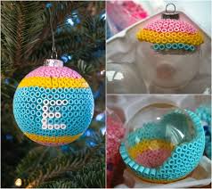 Weihnachtskugeln Basteln Mit Kindern Bugelperlen Buchstaben Weihnachtskugeln Basteln Eierkarton Basteln Basteln