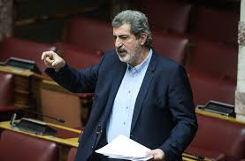 Ο υπουργός ανήρτησε και φωτογραφία στον προσωπικό του λογαριασμό στο facebook. Etiketa Polakhs Libre
