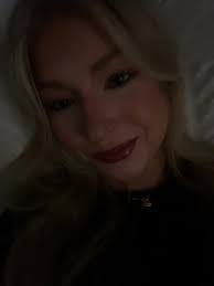 Kendra Gillespie's Instagram, Twitter & Facebook