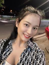 Nhan sắc đời thường của dàn Hoa khôi tại HHVN 2020: "Người đẹp Kinh Bắc"  xuất sắc cỡ nào mà được đặc cách?