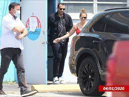 The singer and actor were spotted going into anatomy gym in miami beach, fl for a workout session on may 24, one day after. Jennifer Lopez Ben Affleck Hit Gym Together In Miami American News Times