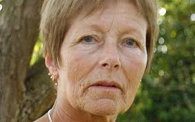 Anonymous donor offers to pay sacked dinner lady's legal costs