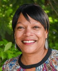 Paula Rieke's Instagram, Twitter & Facebook