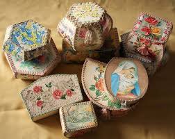 Collect all the old greeting cards and place them together. Vintage Greeting Card Baskets Christmas Card Crafts Vintage Greeting Cards Greeting Card Craft