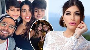 Lorenzo insigne was dismissed by both torino and inter for being too short when he was younger, 50 goals later he's one of. Sportmob Top Facts About Genoveffa Darone Lorenzo Insigne S Wife