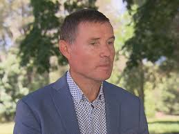 Andrew laming just mocked a man on the abc who said he didn't want to vote in today's queensland local elections because he's a bad asthmatic and didn't want to risk his health. Andrew Laming Liberal Mp Makes Light Of His Unreserved Apology Over Online Abuse