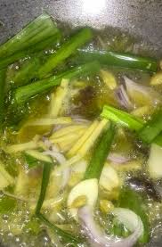 Nasib la dulu rajin ke dapur, sempat jugak tengok arwah uwan masak daging salai acaner #poyo bahahaa. Namakucella Nasi Lemak Kuning Kedah Buat Bekal