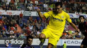 Footballeur professionnel #perbut consultant @voosport & @elevenbe_fr uefa football coach | twuko. Perbet Pops Up For Villarreal Football News Sky Sports