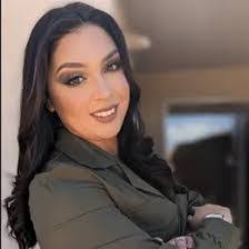 Jasmine Nm's Instagram, Twitter & Facebook