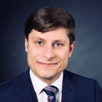 200+ profilů „Persich“