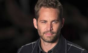 Paul Walker, de 'Velozes e furiosos', morre em acidente na Califórnia