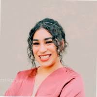 Marina Cabrera's Instagram, Twitter & Facebook