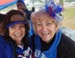 Happy Mother's Day from 7 News! Share photos of your family this Mother's  Day in the comments 💛