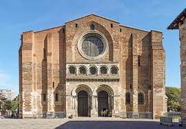 Il y a de l'orage dans l'air et pourtant l'église saint sernin illumine le soir. File 31 Toulouse Basilique Saint Sernin Facade Jpg Wikimedia Commons