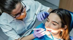 Expert Guide: Choosing The Best Dentist For Your Perfect Smile