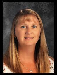 Karen Hallowell's Instagram, Twitter & Facebook