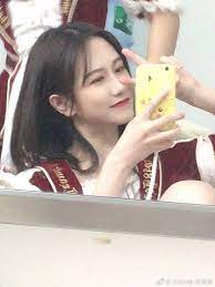 余三岁真的越来越甜妹啦