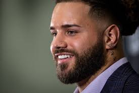 Blue Bombers star Oliveira named CFL's outstanding Canadian for second  straight year