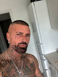 Søger en kæreste Er 62 år