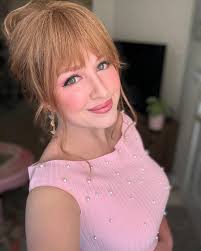 Alannah Moore (@missalannahmoore) • Instagram photos and videos