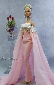 Ausdrucken kleidungsmuster schnittmuster kostenlos barbie muster : Pin By Nicki Phillips On Barbies In 2021 Barbie Gowns Barbie Fashion Designer Sewing Barbie Clothes
