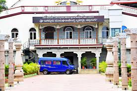 Bail for Murugha mutt seer in one of two cases of sexual assault on minors  - The Hindu