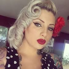 50 ideas for pin up hairstyles, complete with all the colors that are trendy, modern, braids, hair pieces, and embellishments. 40 Pin Up Hairstyles For The Vintage Loving Girl