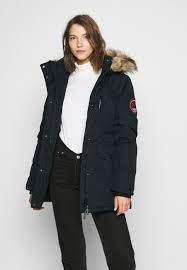 Vi på zalando bär den lika gärna till vardagens jobbmöten som under helgdagar på stan. Superdry Everest Parka Eclipse Navy Dunkelblau Zalando De