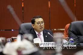 Bersama prabowo subianto dan beberapa tokoh nasional, ia ikut mendirikan partai gerakan indonesia raya dan menjabat sebagai wakil ketua. 5 Fakta Rekam Jejak Fadli Zon Turut Mendirikan 2 Partai Politik Hingga Jadi Wakil Ketua Dpr