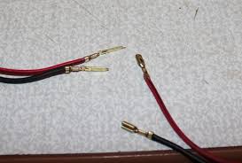 Pasangkan lampu besar dan lampu belakang jika hari hujan. Lampu Pintu Kereta Bengkel Diy