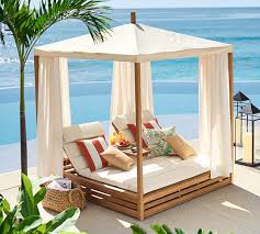 Patio seating ideas & designs. 20 Gorgeous Outdoor Daybeds For Your Patio And Backyard Candie Anderson