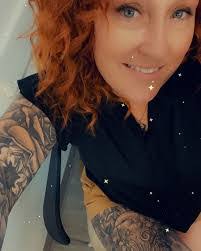 Jenny Byrd's Instagram, Twitter & Facebook