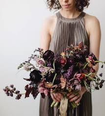 There is something about this elegant hue that brings in great energy and provides a cool, relaxed atmosphere. 25 Stylish Fall Wedding Bouquets That Inspire Weddingomania
