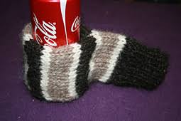 (stubby holder for you aussies). Knitting Patterns Galore Cutiemouse S Beer Mittens