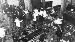 Nel 47° anniversario della strage di piazza fontana, il mio commosso pensiero va alla memoria delle diciotto vittime innocenti: Strage Di Piazza Fontana Luci Tra Tanti Misteri Cultura Ilgiorno It