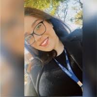 300+ perfis com “Ana Beatriz”