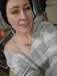 Hello I'm not in jail , 29 in phx az just looking for new friends ❤️🥰