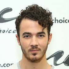 Tight Hairstyles For Men With Curly Hair Mens Haircuts Style Boys Curly Haircuts Curly Hair Men Curly Hair Styles