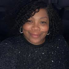 Rowena Mosley's Instagram, Twitter & Facebook