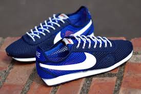 Pin By Pete Gorski On Steeze Gentleman Black Nike Shoes Nike Vintage Shoes Flats