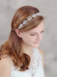 If you have a really cute headband, the hair at this stage can actually be a fun hairstyle for that day. 10 Cute Hairstyles With Headbands