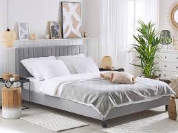 3,8 su 5 stelle 26. Letto Una Piazza E Mezza 140 X 200 Cm Grigio Chiaro Poitiers Beliani Ch