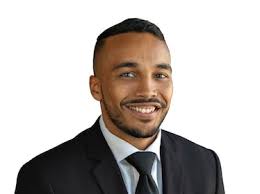 Meet the Experienced Green Toyota Sales Staff