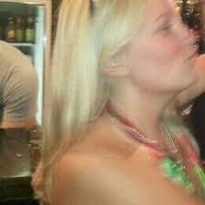 Heather Tumblin's Instagram, Twitter & Facebook