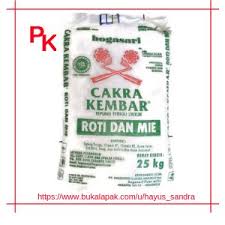 Warna biru tua, jangan tertukar dengan kunci ya 🙂. Jual Tepung Terigu Cakra Kembar 25kg Di Lapak Plastik Kungan Bukalapak