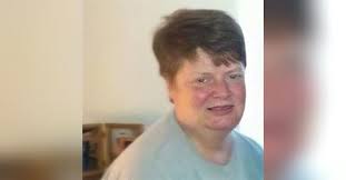 Linda Corl's Instagram, Twitter & Facebook