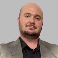 100+ perfiles de «Soika»